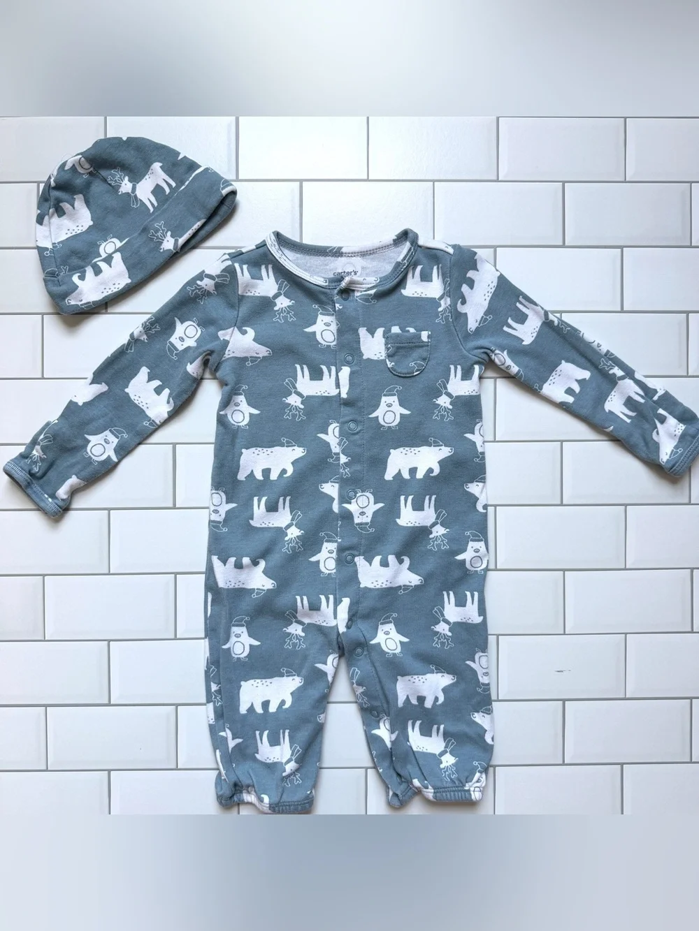 3M🐻‍❄️ Carter’s Arctic Animals Santa Hats Snap Up Jumpsuit Onesie & Hat Holiday
